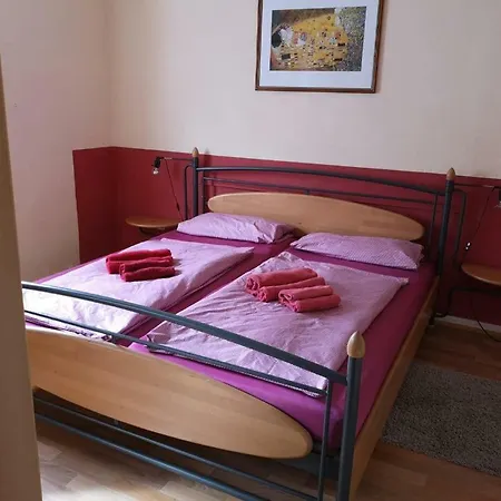 Haus Joelle Lägenhet Trier